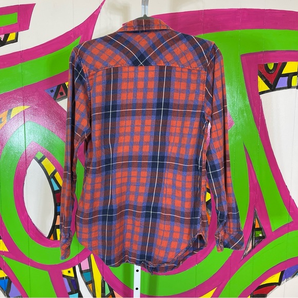 KAVU, Plaid Long Sleeve Button Up Shirt. Size Small. In good used condition! - Picture 6 of 6